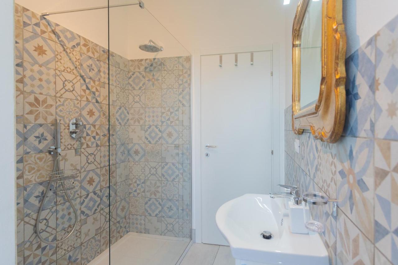 Acqua Chiara Apartment By Rent All Como Dongo Luaran gambar