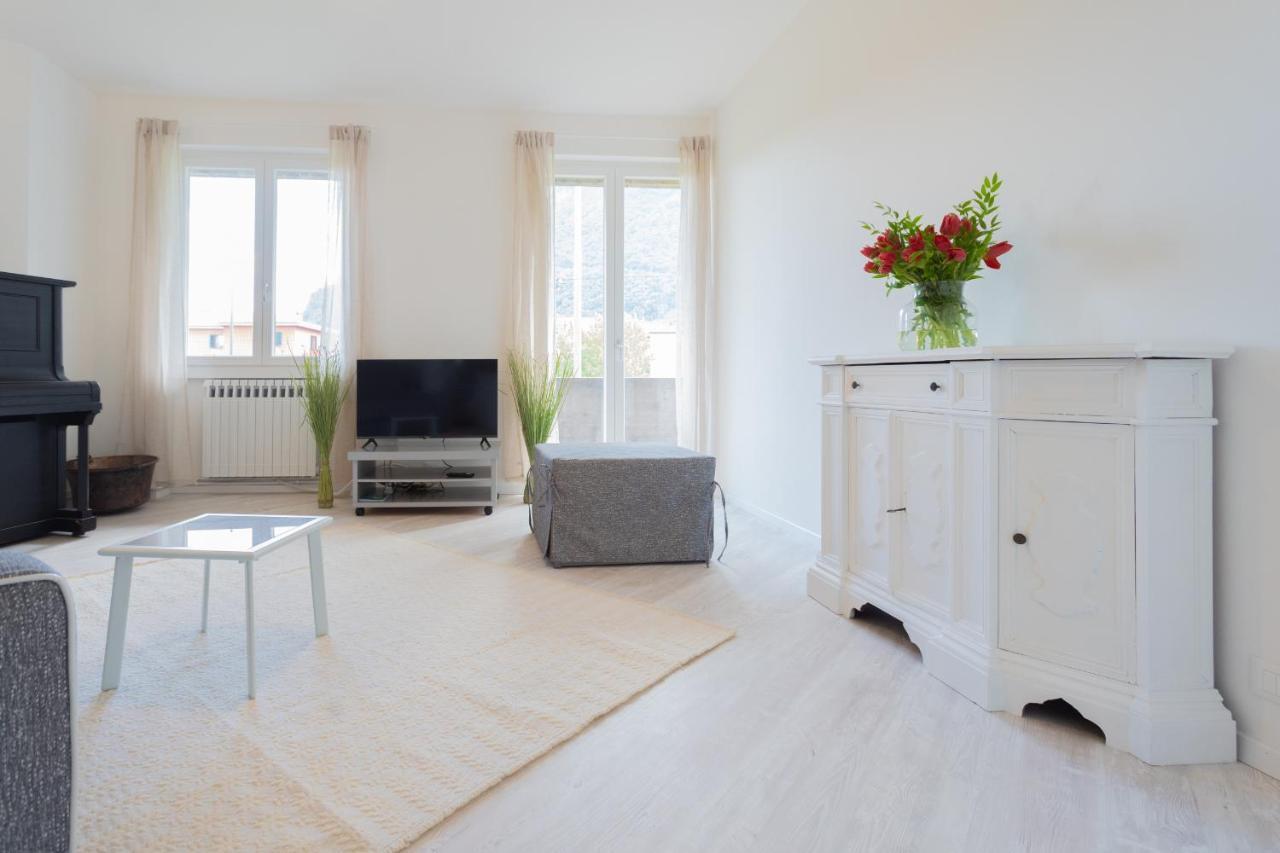 Acqua Chiara Apartment By Rent All Como Dongo Luaran gambar
