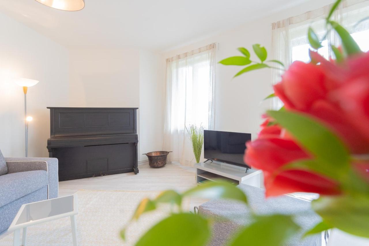 Acqua Chiara Apartment By Rent All Como Dongo Luaran gambar